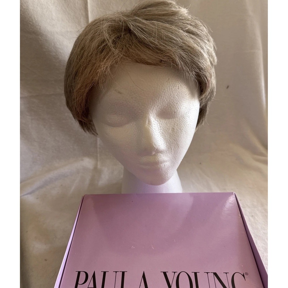 Paula Young Wig A209456P CELEBRITY 56 P  Silver 90% Gray 10% Brown/Black NIB